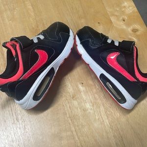 Nike Air Toddler size 6